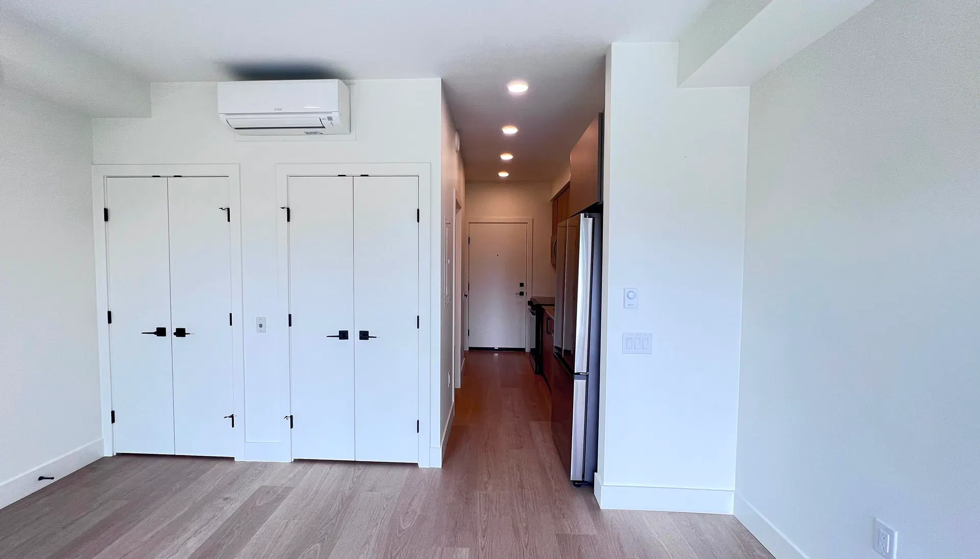 Photo 5 of 15 at #501 – 10065 133 Street