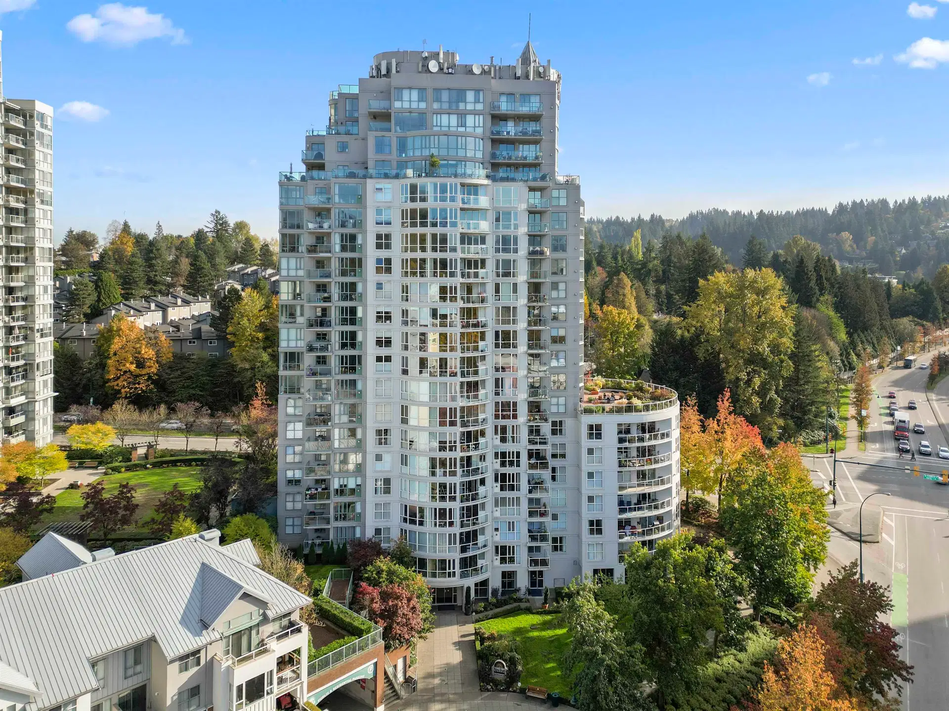 #904 – 200 Newport Drive