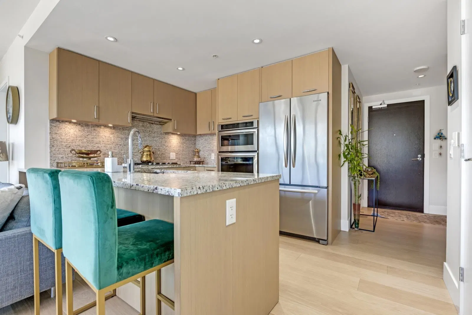 Photo 2 of 23 at #1401 – 150 W 15th Street