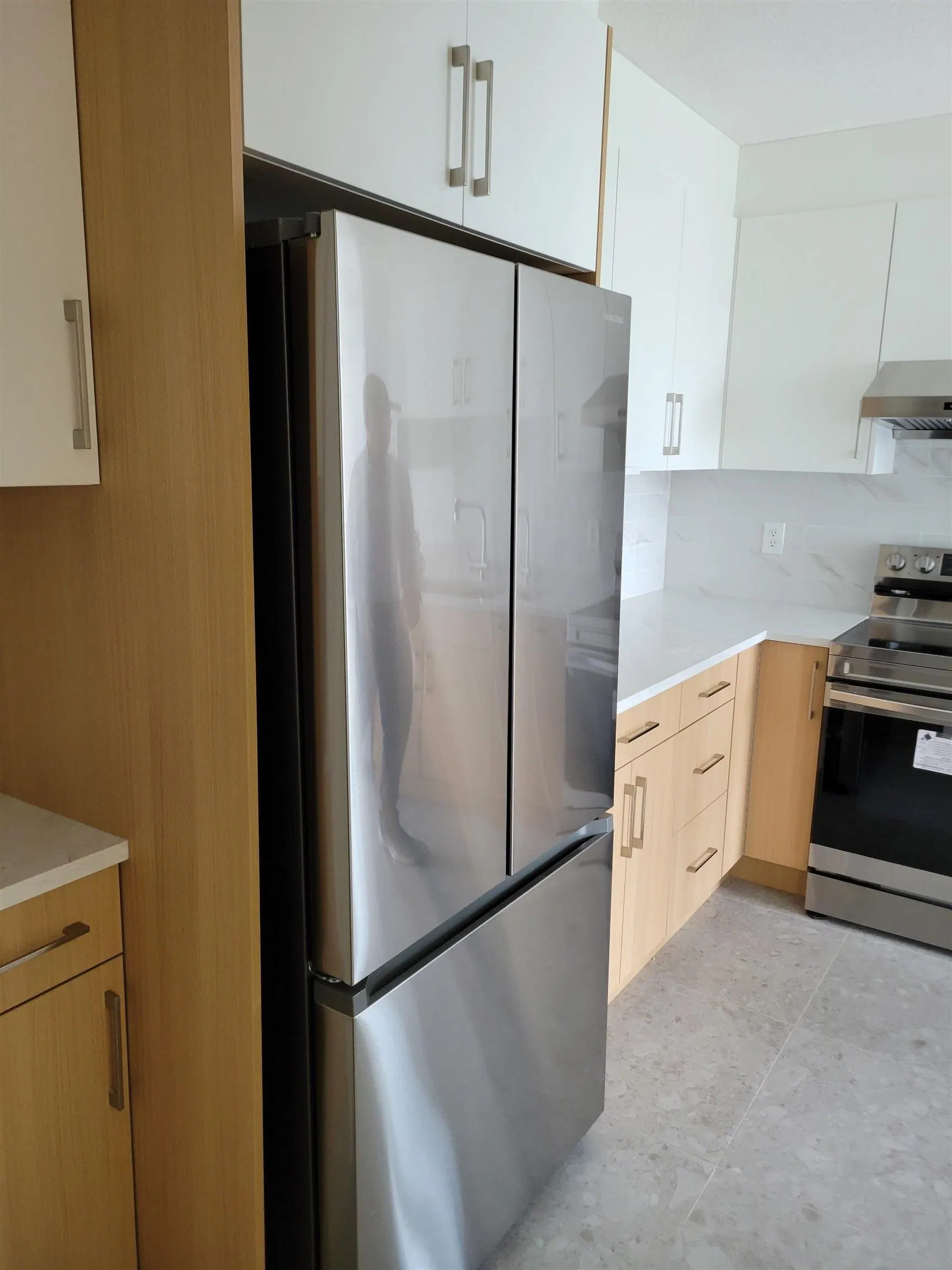Photo 4 of 8 at #1202 – 5911 Alderbridge Way