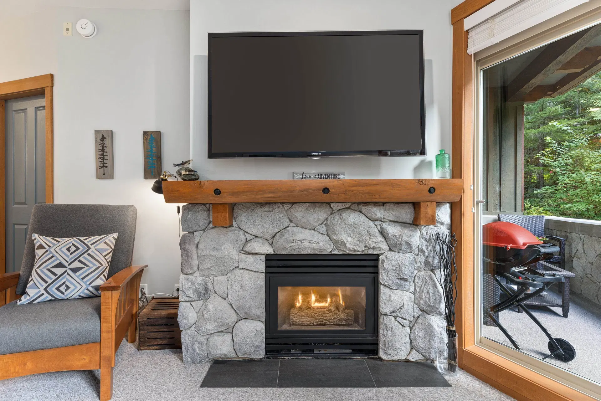 Photo 4 of 34 at #222 – 4660 Blackcomb Way
