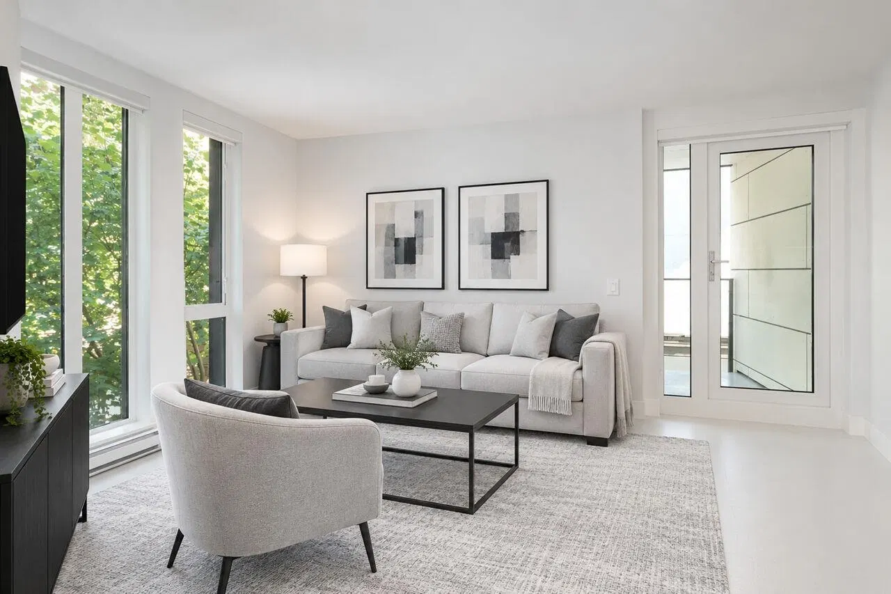 Photo 3 of 40 at #203 – 2239 W 7th Avenue