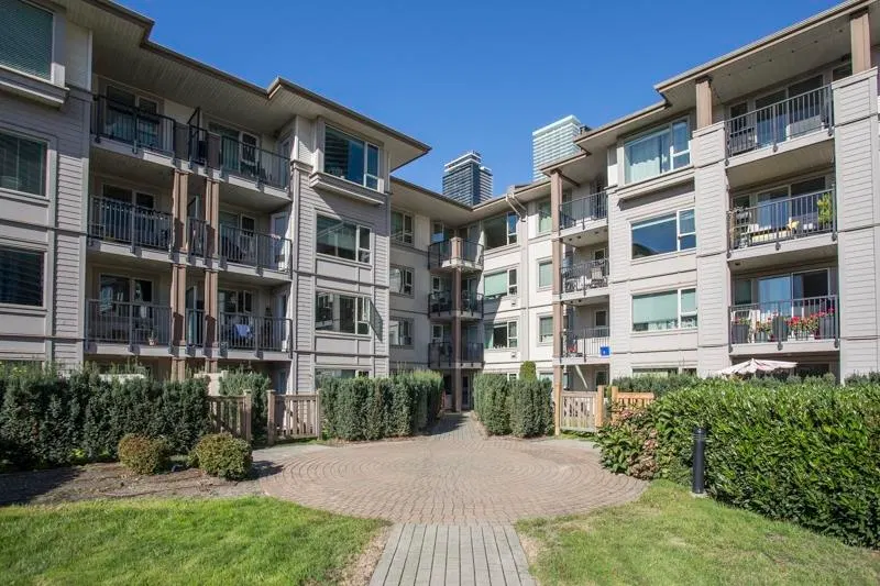Photo 3 of 40 at #313 – 4728 Dawson Street