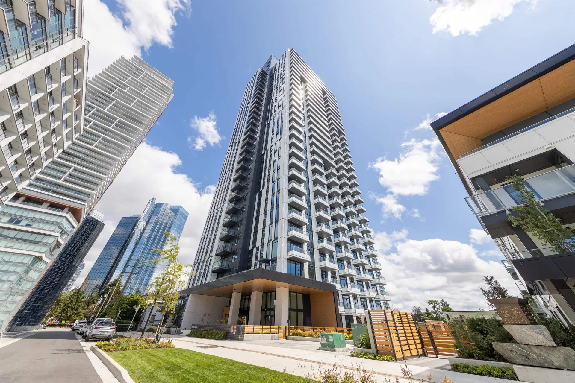 #2810 – 6608 Sussex Avenue