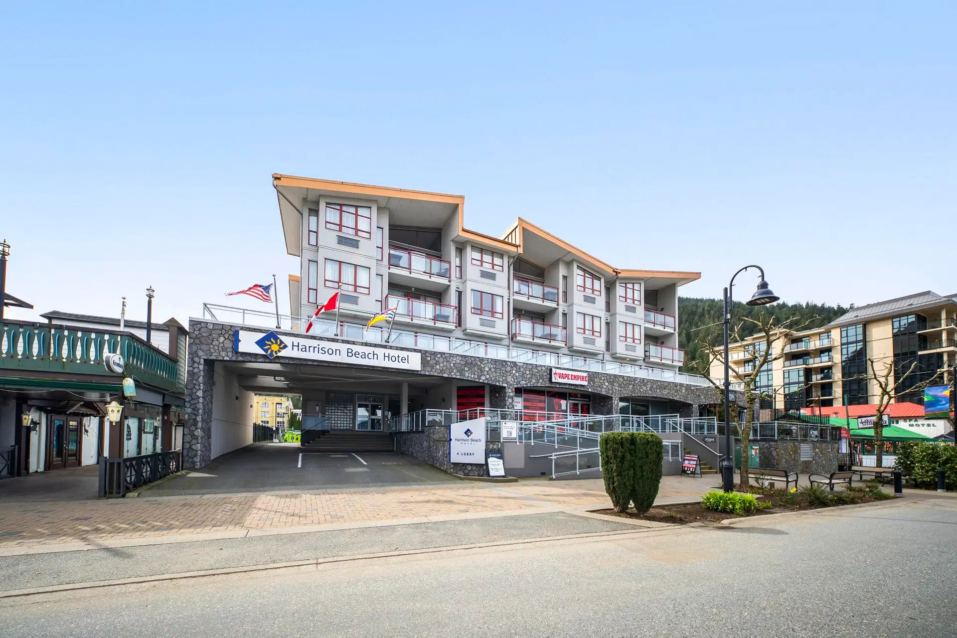 #312A – 160 Esplanade Avenue