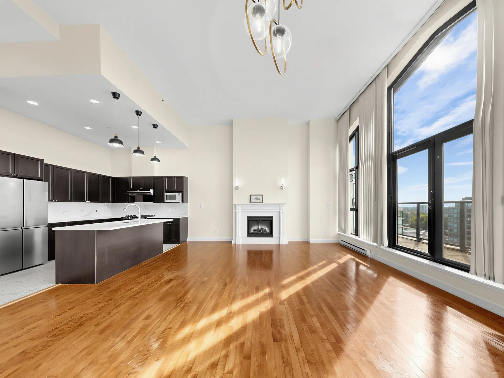 Photo 4 of 22 at #1803 – 6233 Katsura Street