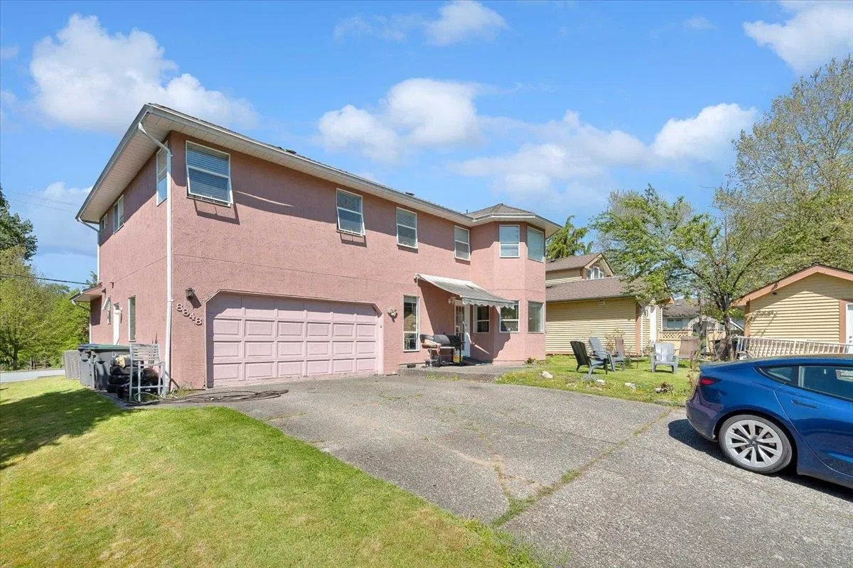 Photo 2 of 26 at 8648 140 Street
