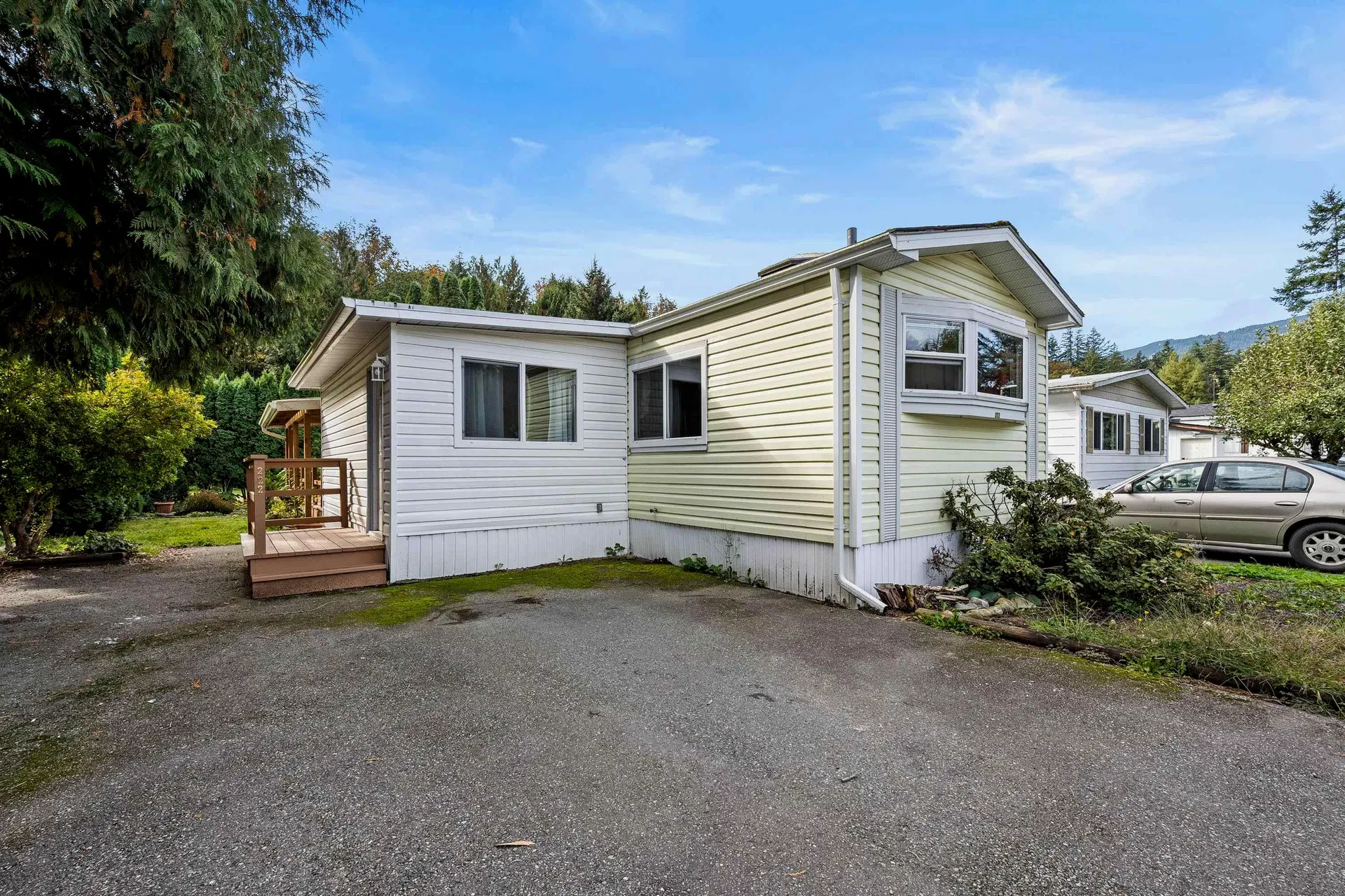 #222 – 45835 Sleepy Hollow Road