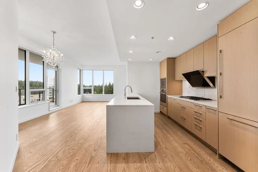 Photo 5 of 26 at #1306 – 3533 Ross Drive