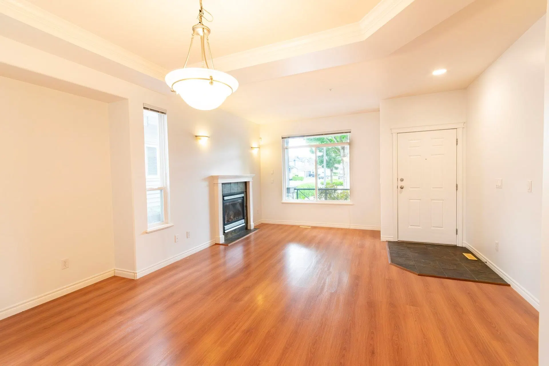 Photo 4 of 12 at 1154 Amazon Street