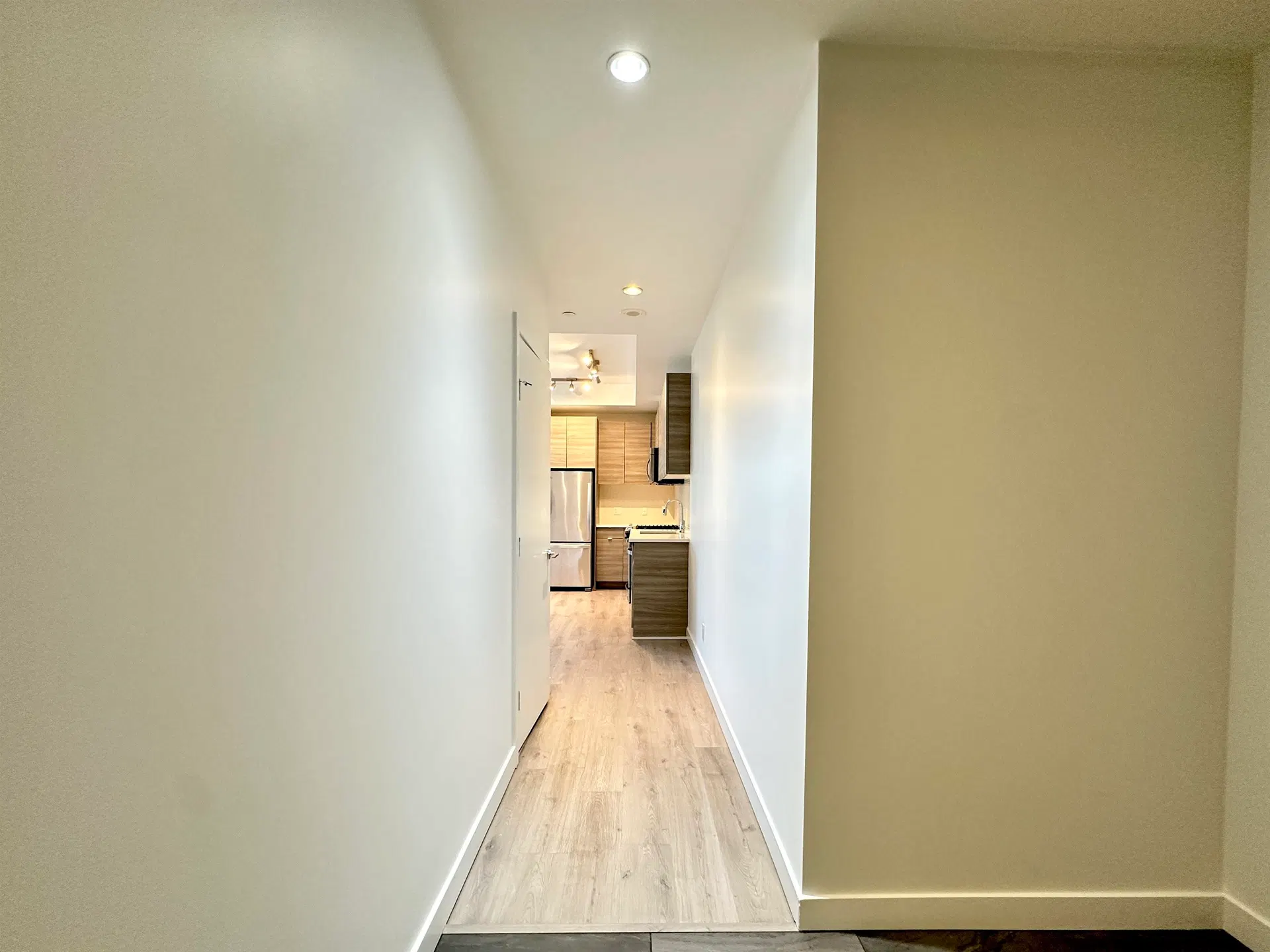Photo 2 of 23 at #203 – 200 Nelson's Crescent