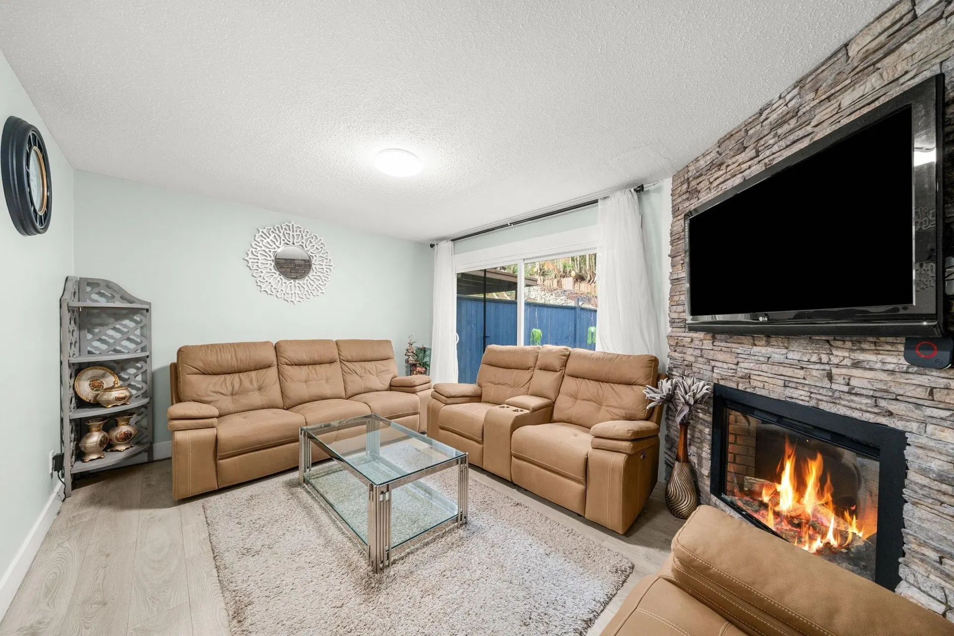 Photo 2 of 30 at 2725 Sandon Drive
