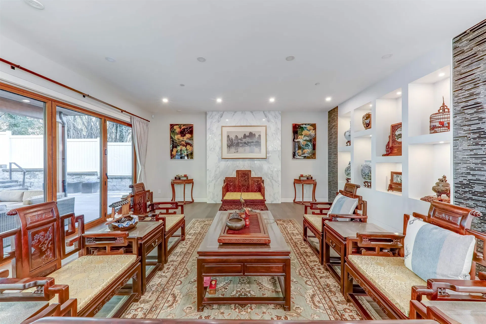 Photo 5 of 40 at 1497 Queens Avenue