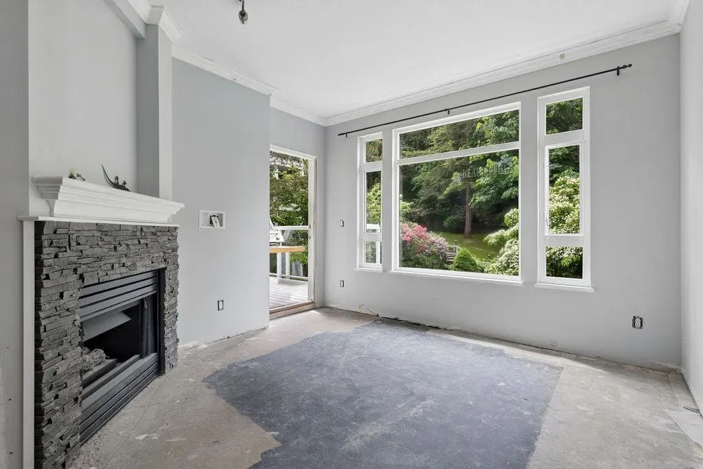 Photo 3 of 36 at #506 – 3001 Terravista Place