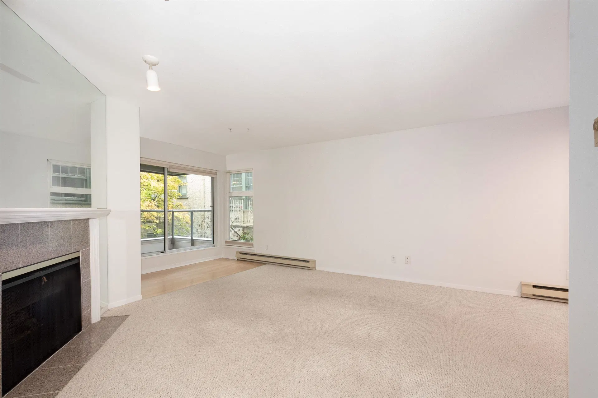 Photo 5 of 30 at #210 – 2250 W 3rd Avenue