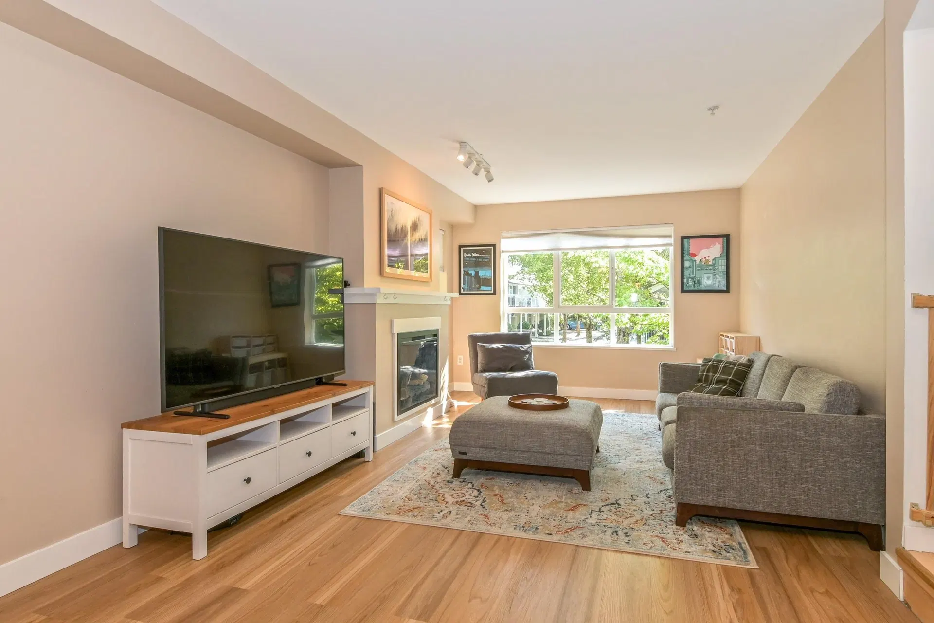 Photo 3 of 40 at #143 – 6747 203 Street