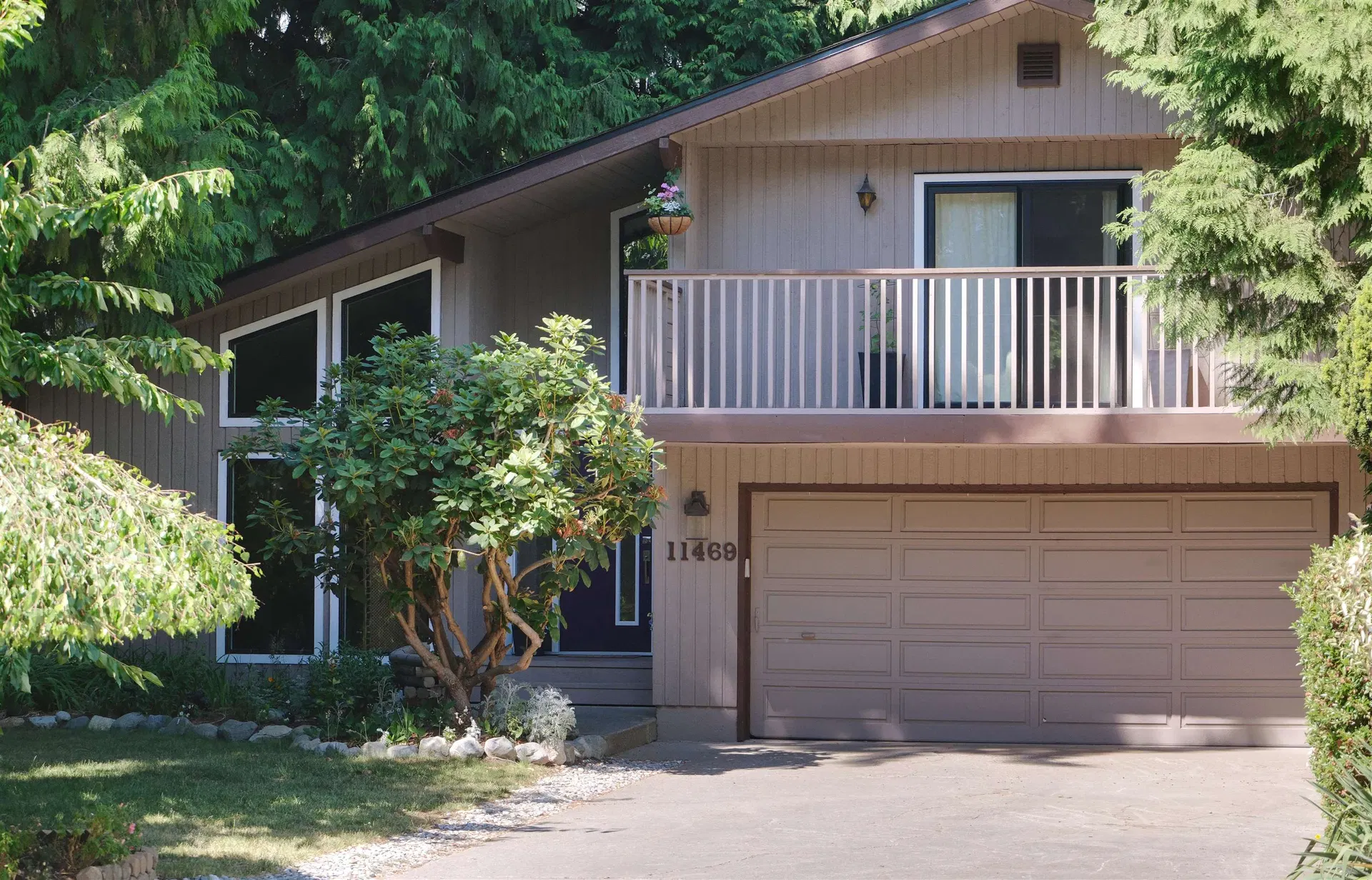 Photo 1 of 40 at 11469 Lyon Road