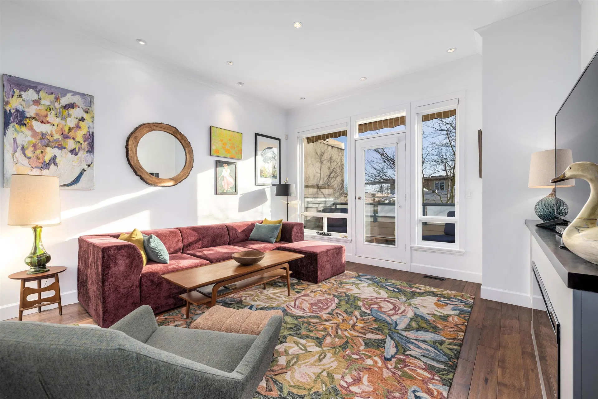 Photo 2 of 37 at #3 – 15161 Prospect Avenue