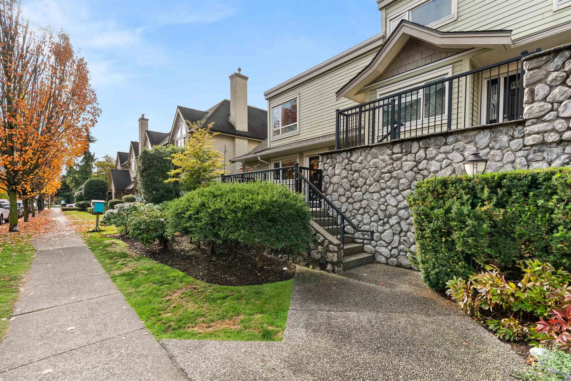Photo 1 of 28 at 1741 Chesterfield Avenue