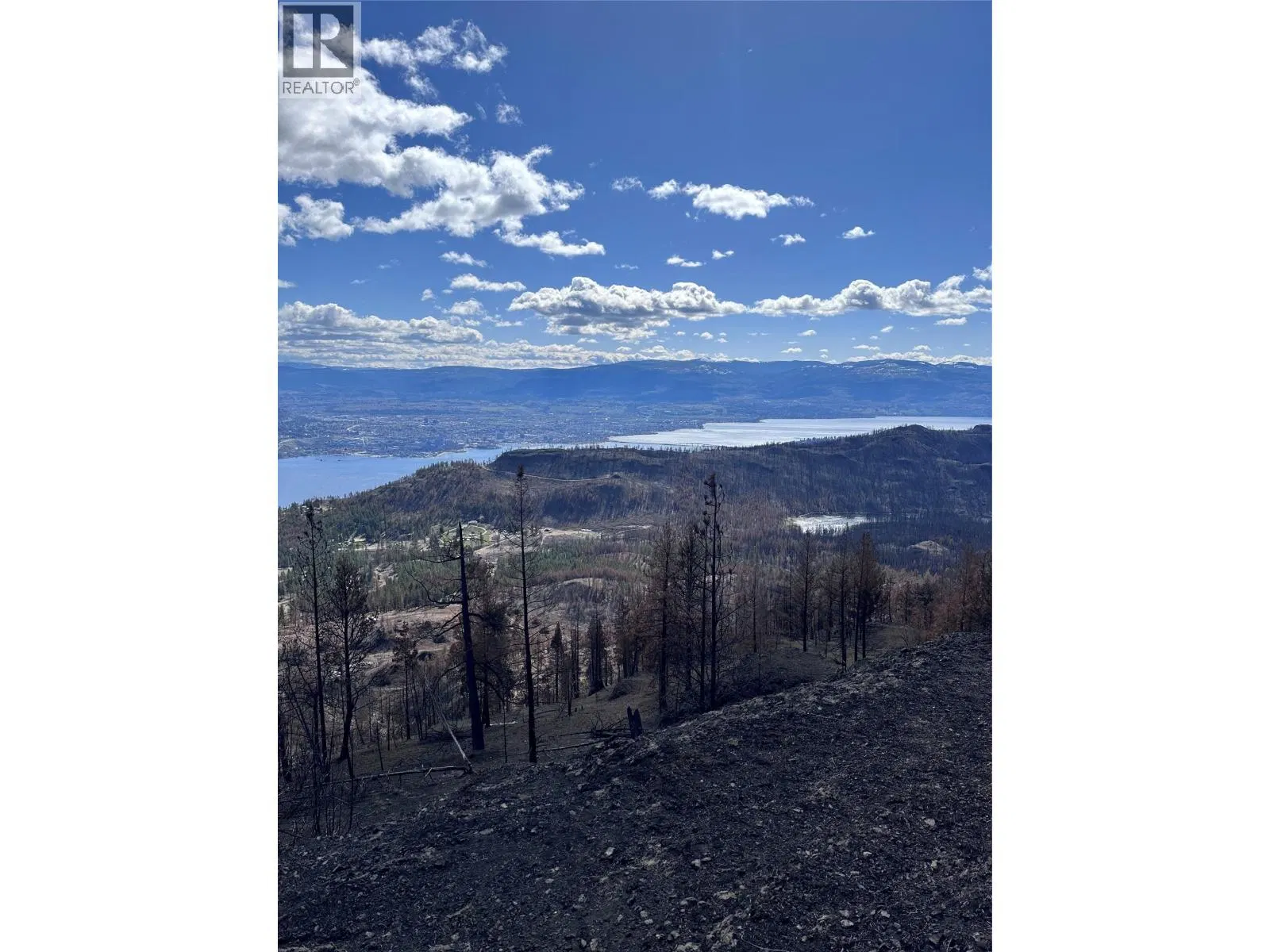 Photo 1 of 30 at 530 Rose Valley Road