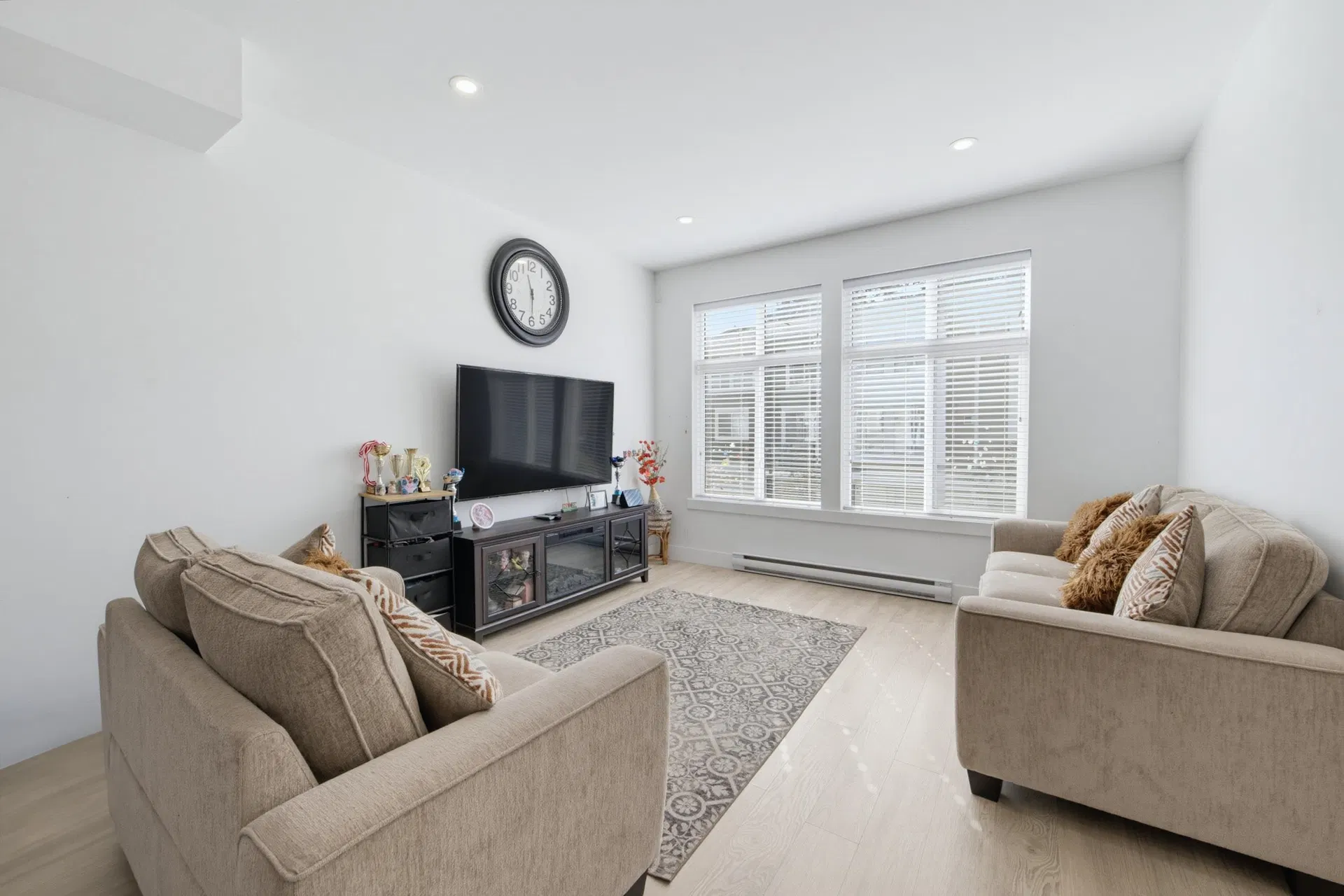 Photo 5 of 40 at #72 – 24108 104 Avenue
