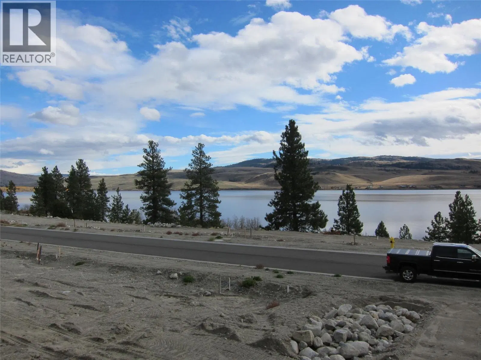 Photo 2 of 4 at SL.39 – 6528 WATERSIDE Trail