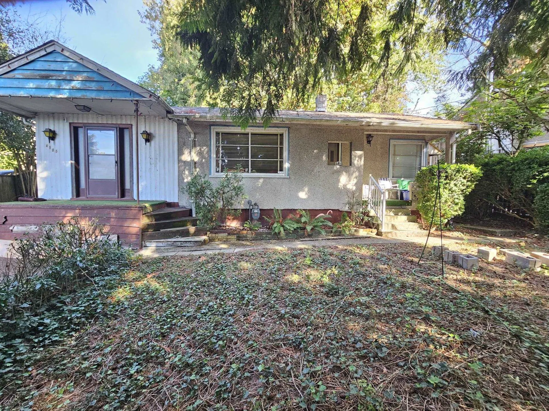 Photo 1 of 9 at 4505 Marine Drive
