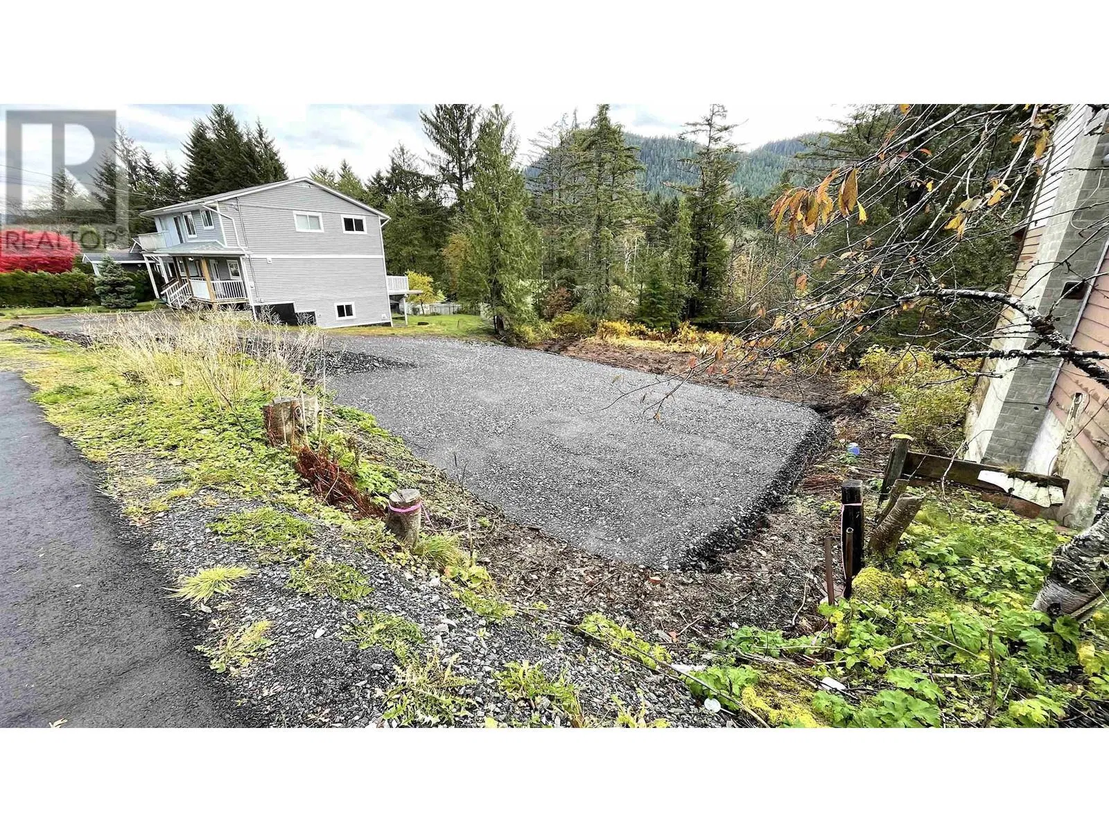 Photo 2 of 5 at LOTS – 5-8 9TH Avenue