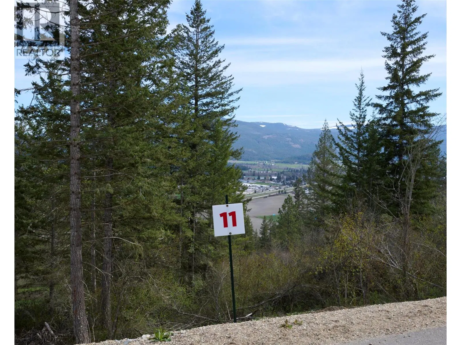 Photo 1 of 27 at 213 Crooked Pine Road