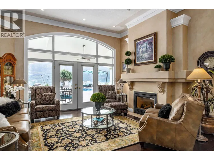 Photo 4 of 72 at #1 – 315 Kalamalka Lakeview Drive
