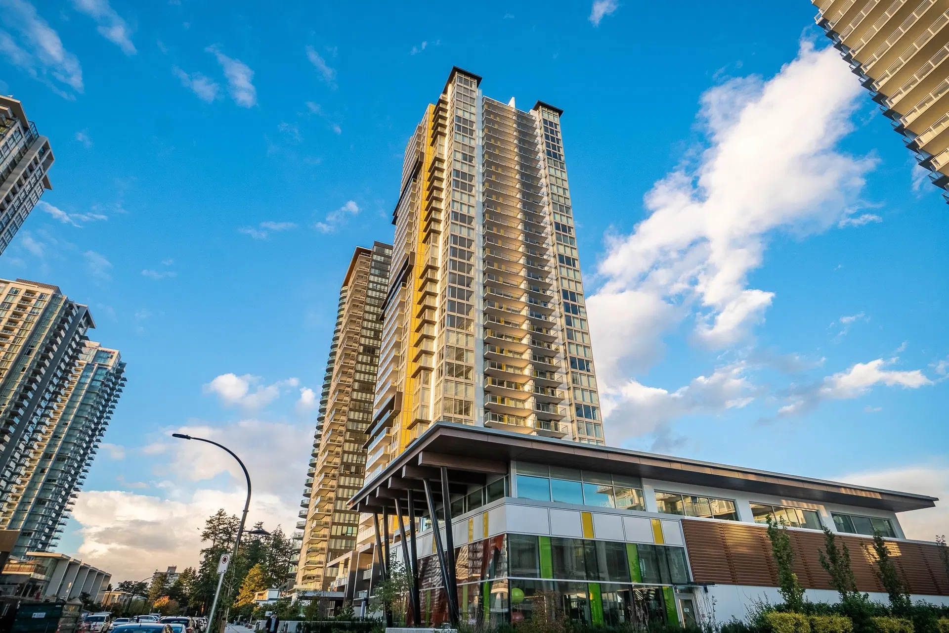 Photo 1 of 38 at #1607 – 6700 Dunblane Avenue