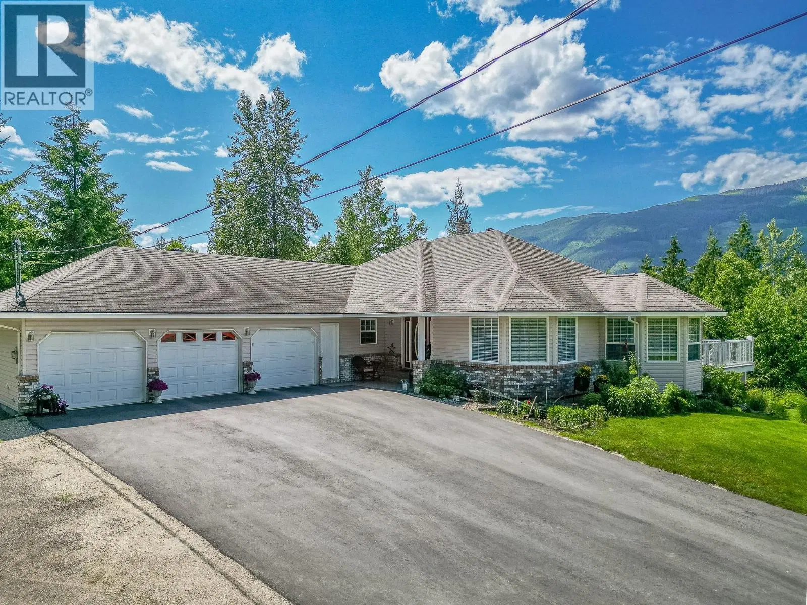 Photo 1 of 93 at 4340 Sederberg Road