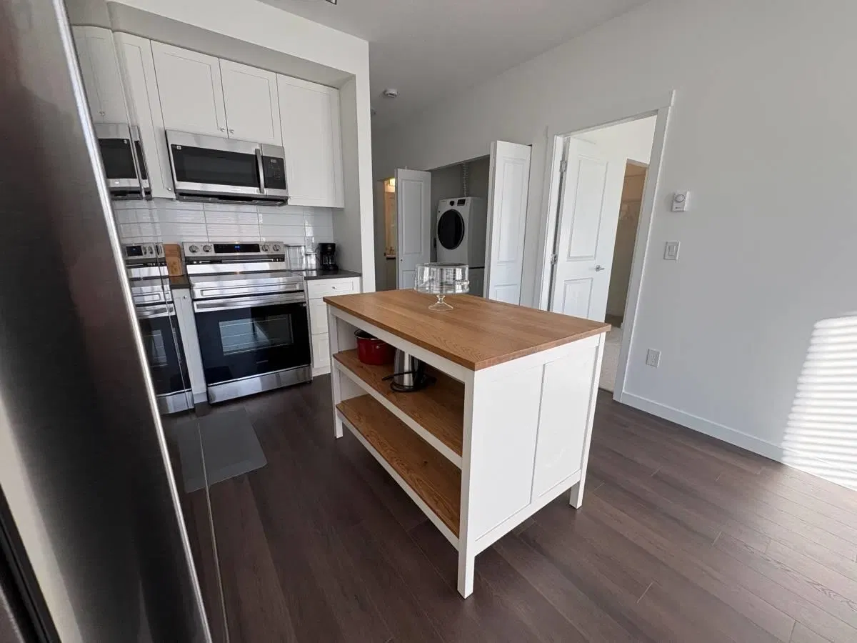 Photo 1 of 4 at #506 – 8509 158 Street