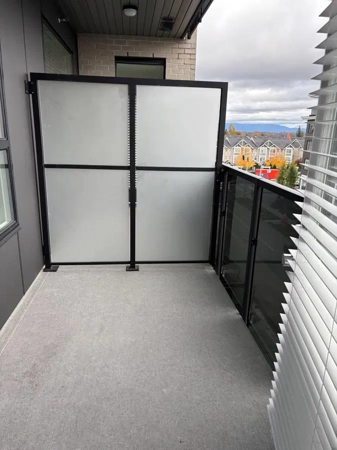 Photo 2 of 4 at #506 – 8509 158 Street