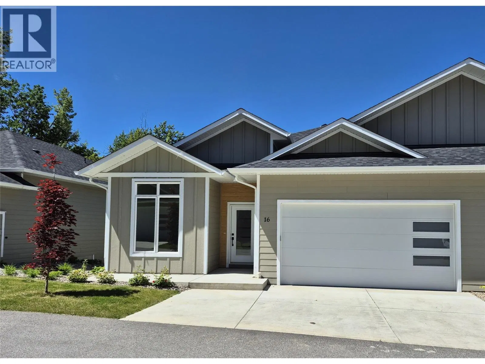Photo 1 of 40 at #1 – 231 20 Street