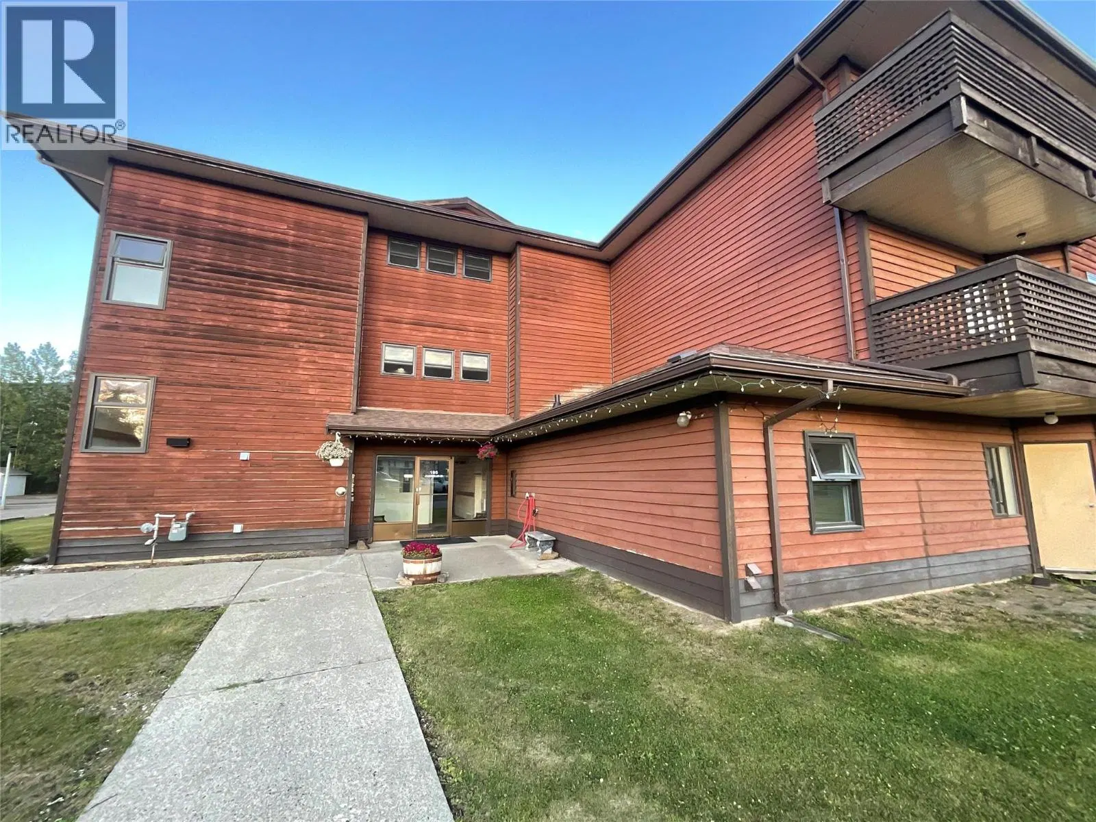 Photo 1 of 8 at #202 – 195 Chamberlain Crescent