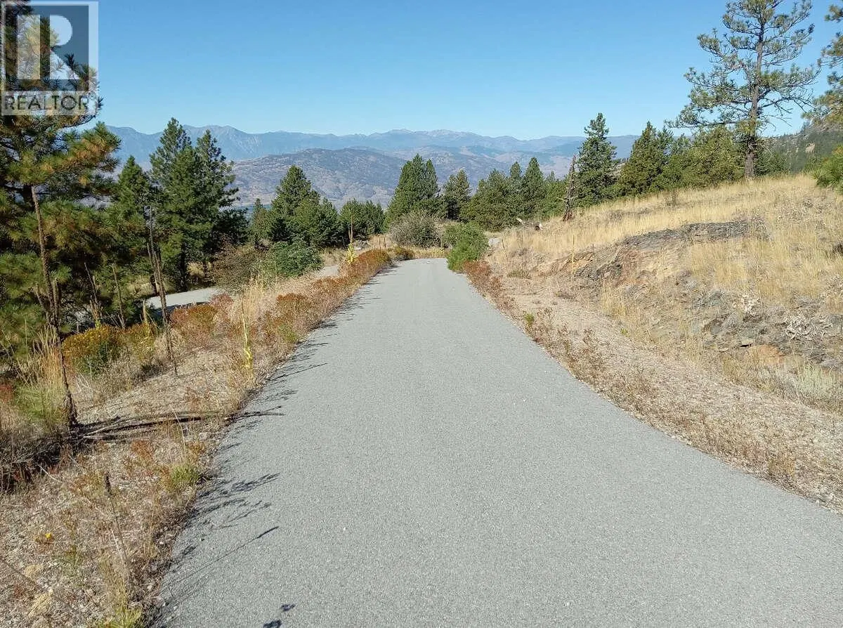 Photo 5 of 23 at 1024 BULLMOOSE Trail