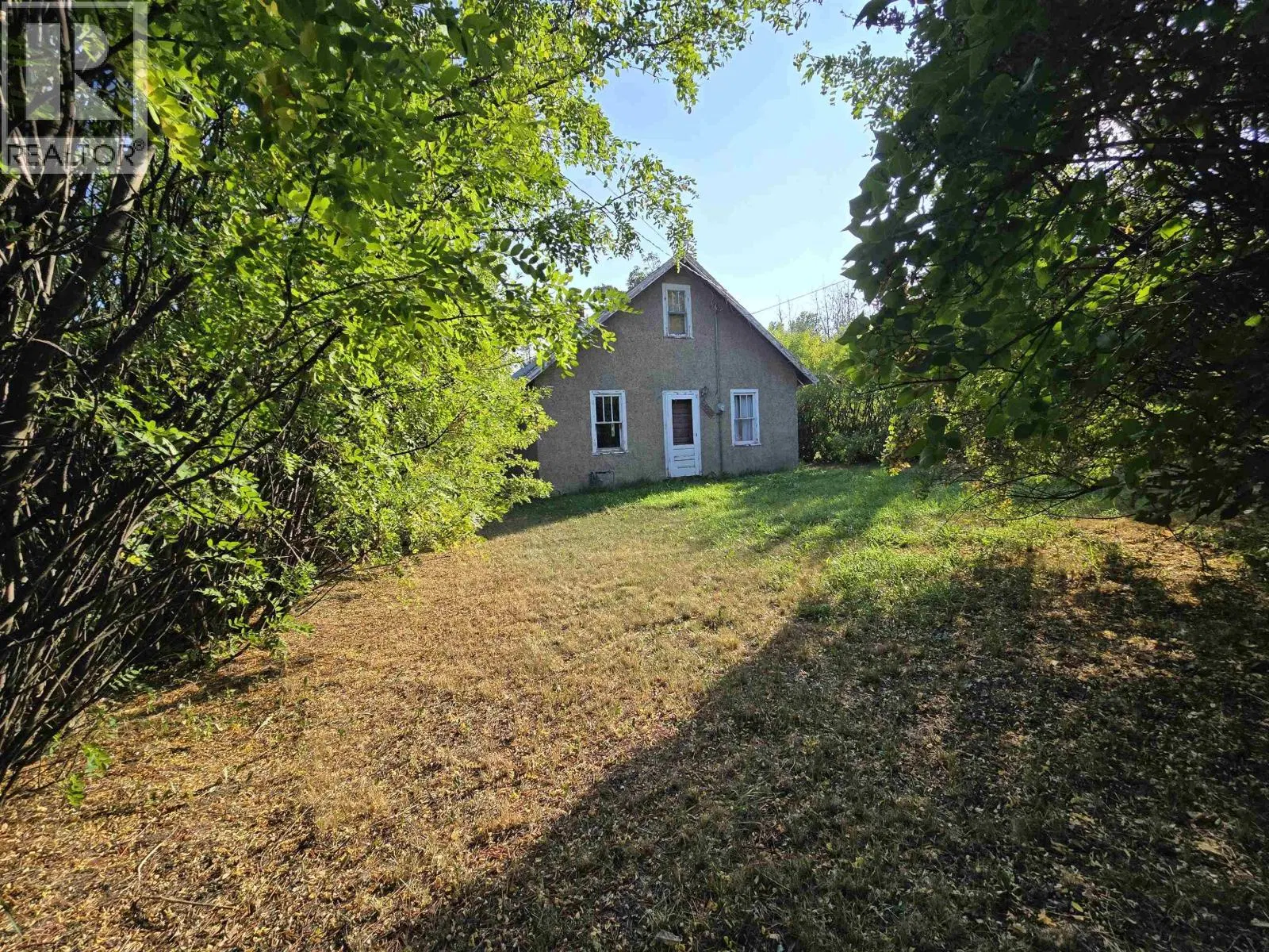 Photo 1 of 10 at 9823 BIRCH Avenue