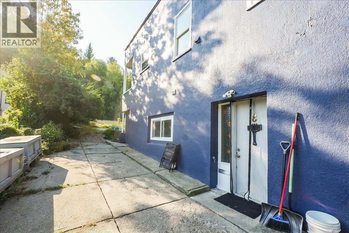 Photo 5 of 38 at 156 Haig Street