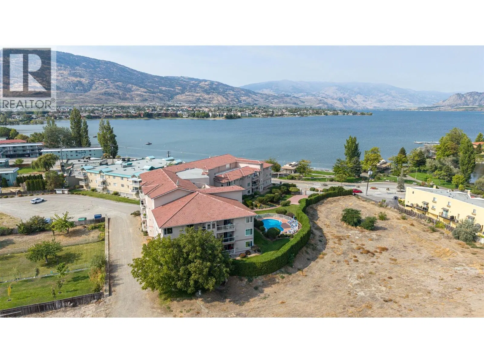 #300 – 6805 COTTONWOOD Drive