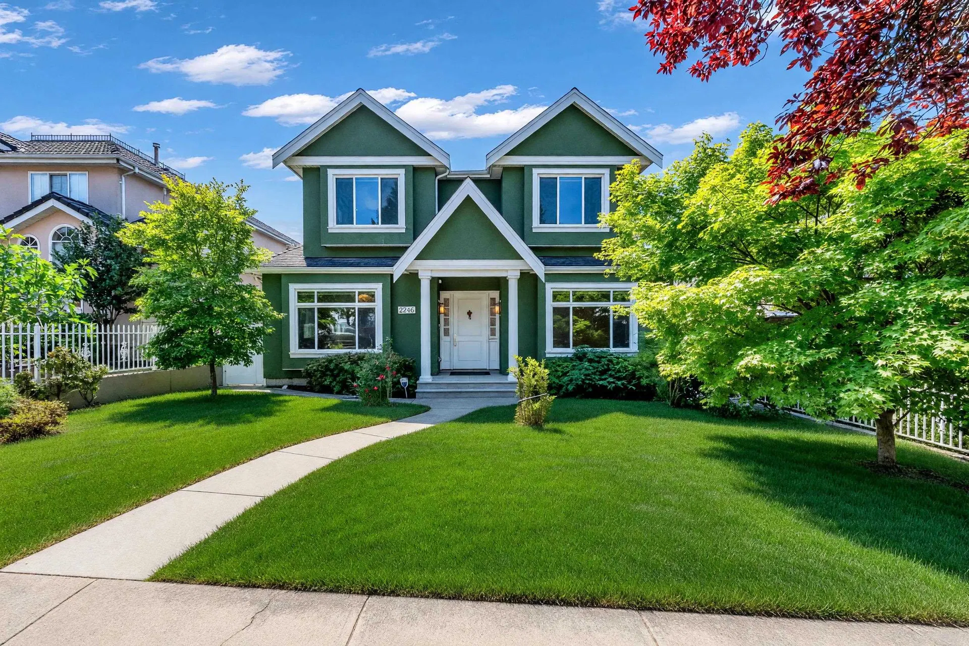 Photo 2 of 30 at 2246 W 22nd Avenue