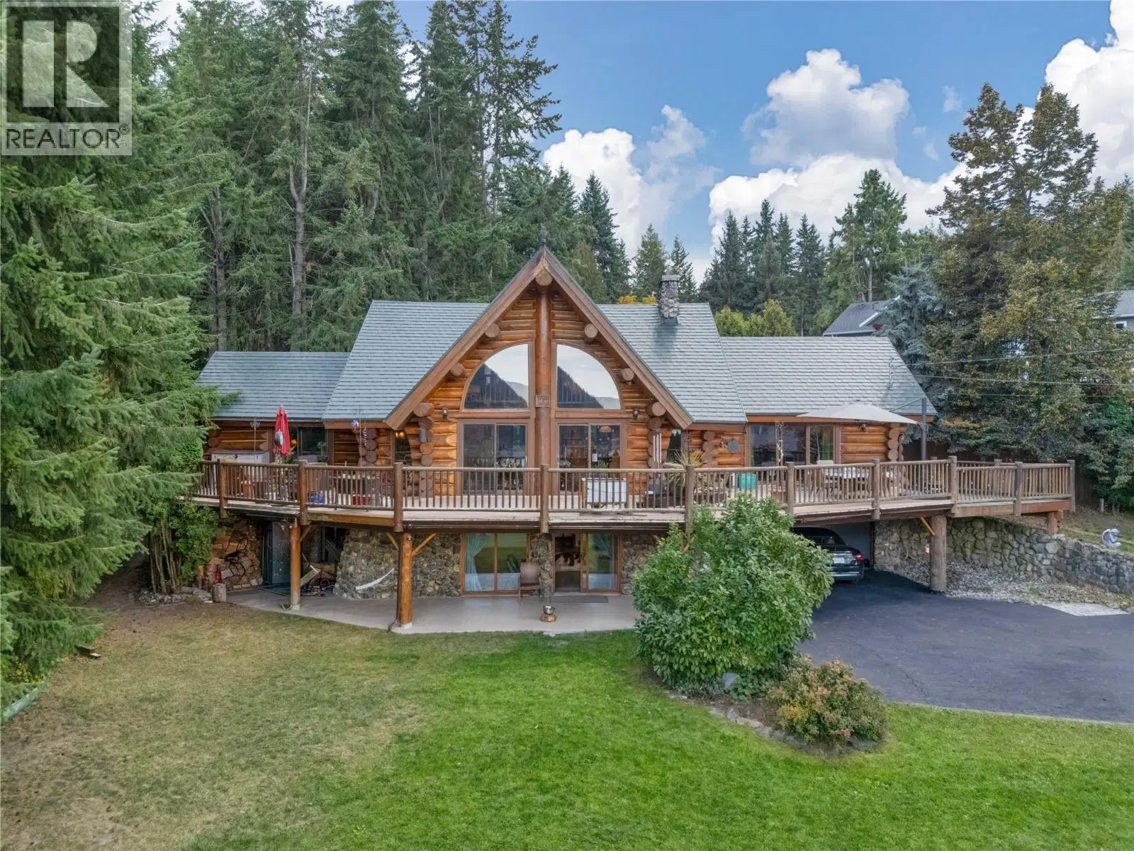 2462 Leisure Road