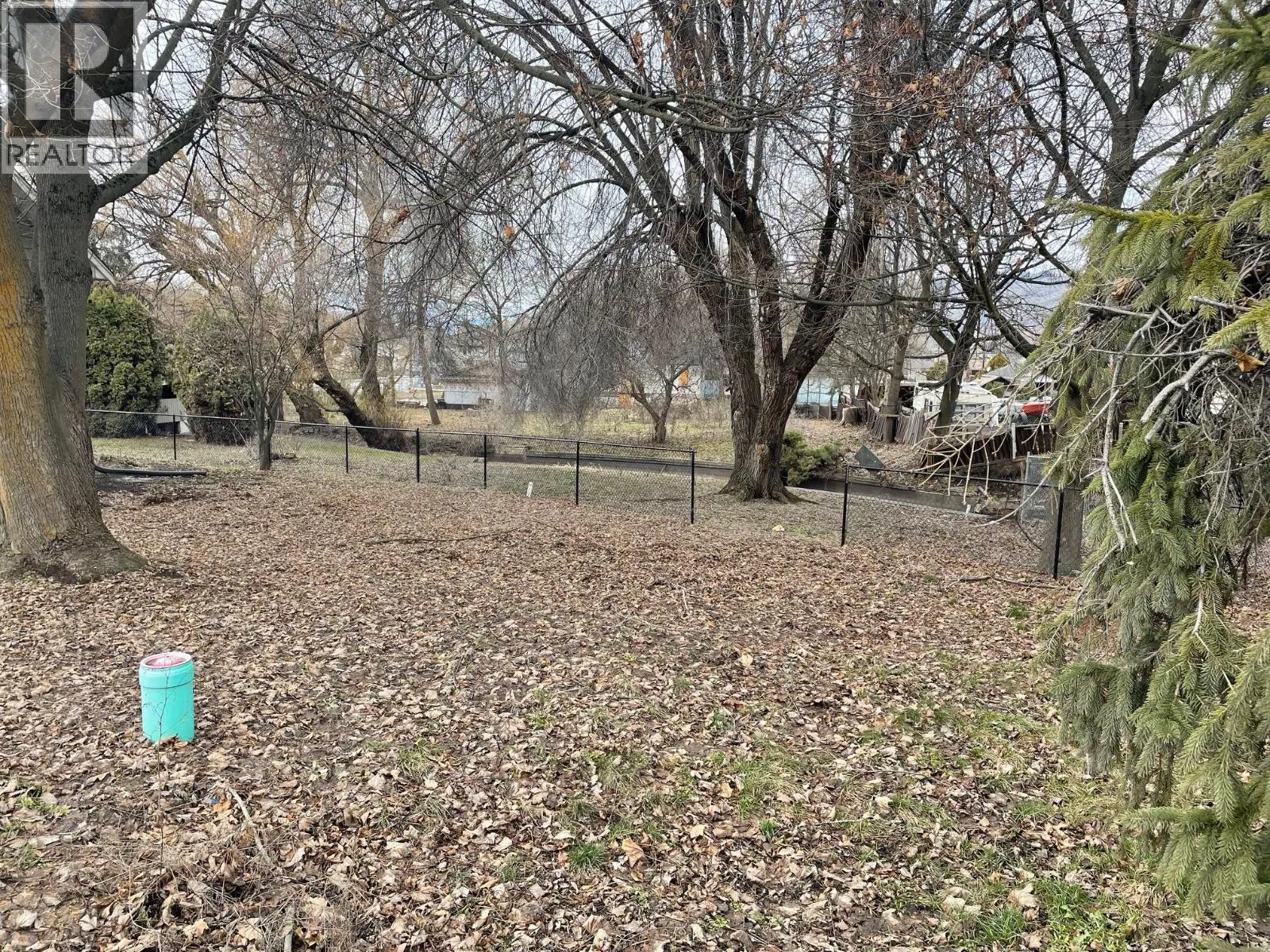 Photo 3 of 4 at 2404 34 Street
