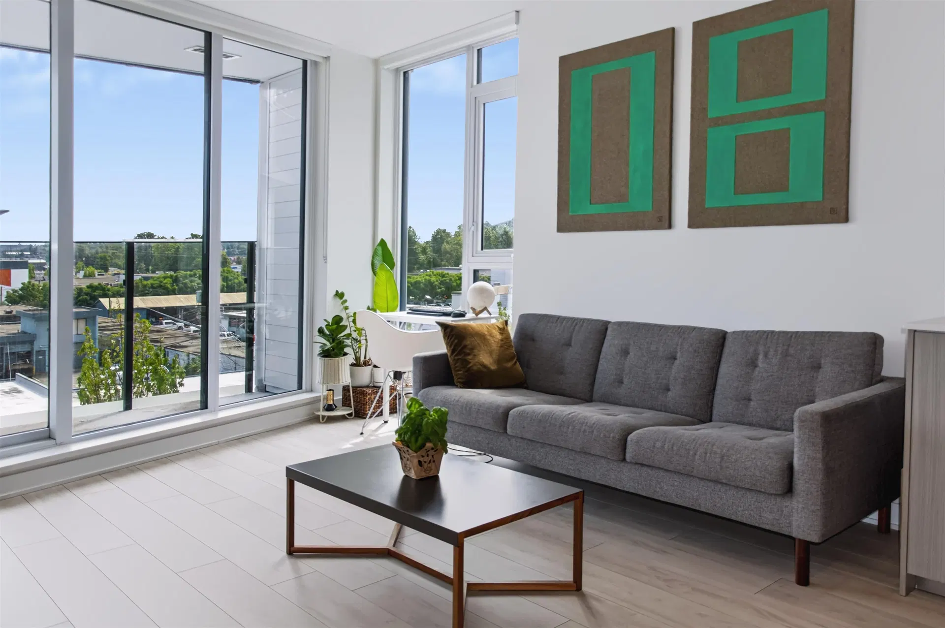 Photo 1 of 12 at #405 – 1401 Hunter Street