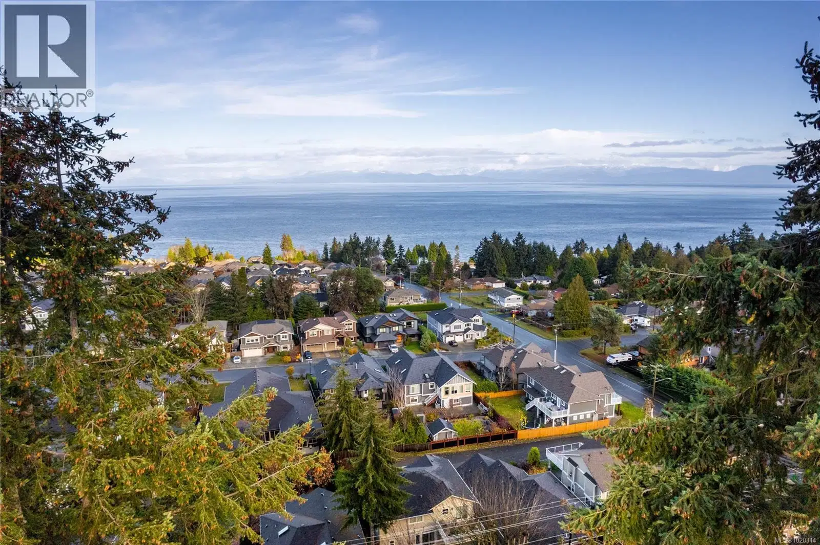 5611 Hammond Bay Road