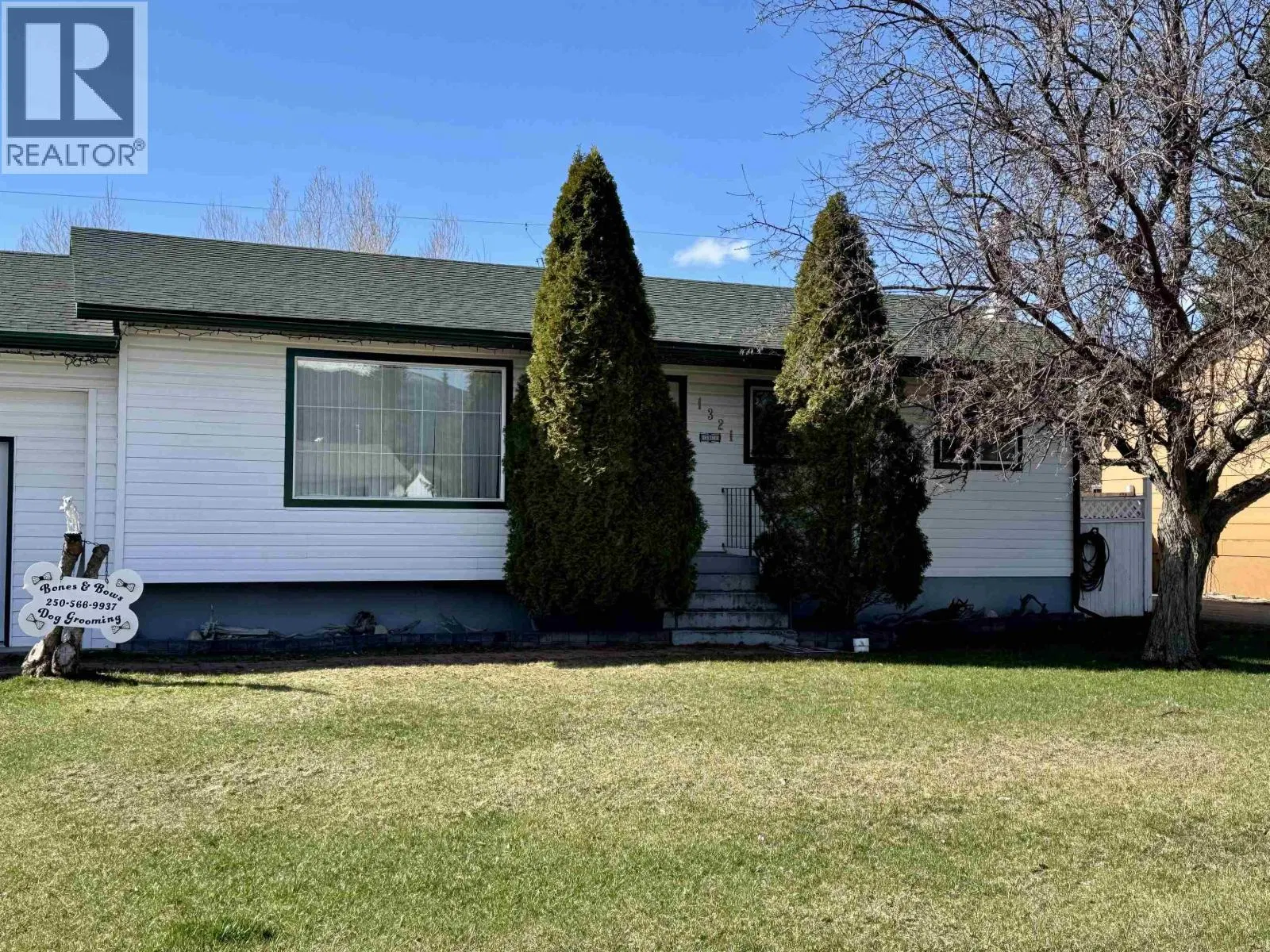 Photo 1 of 32 at 1321 8TH Avenue