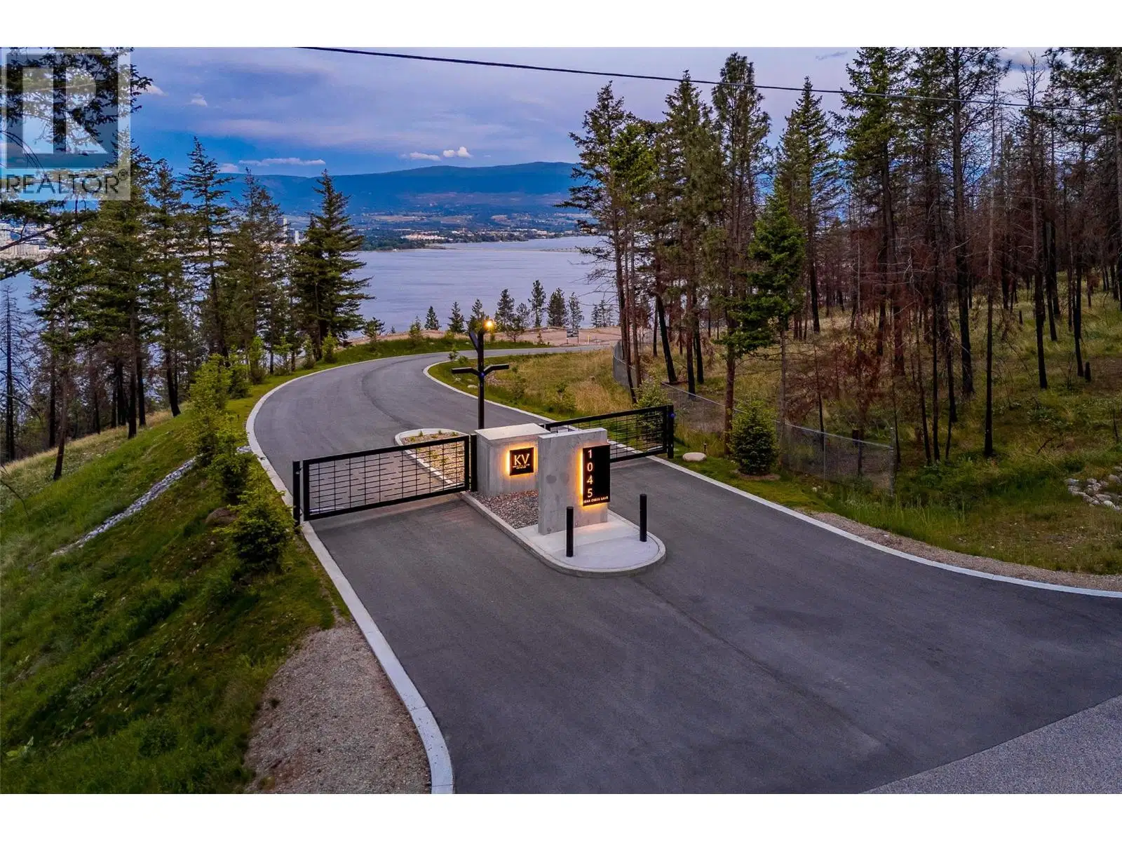 1045 Bear Creek Lane
