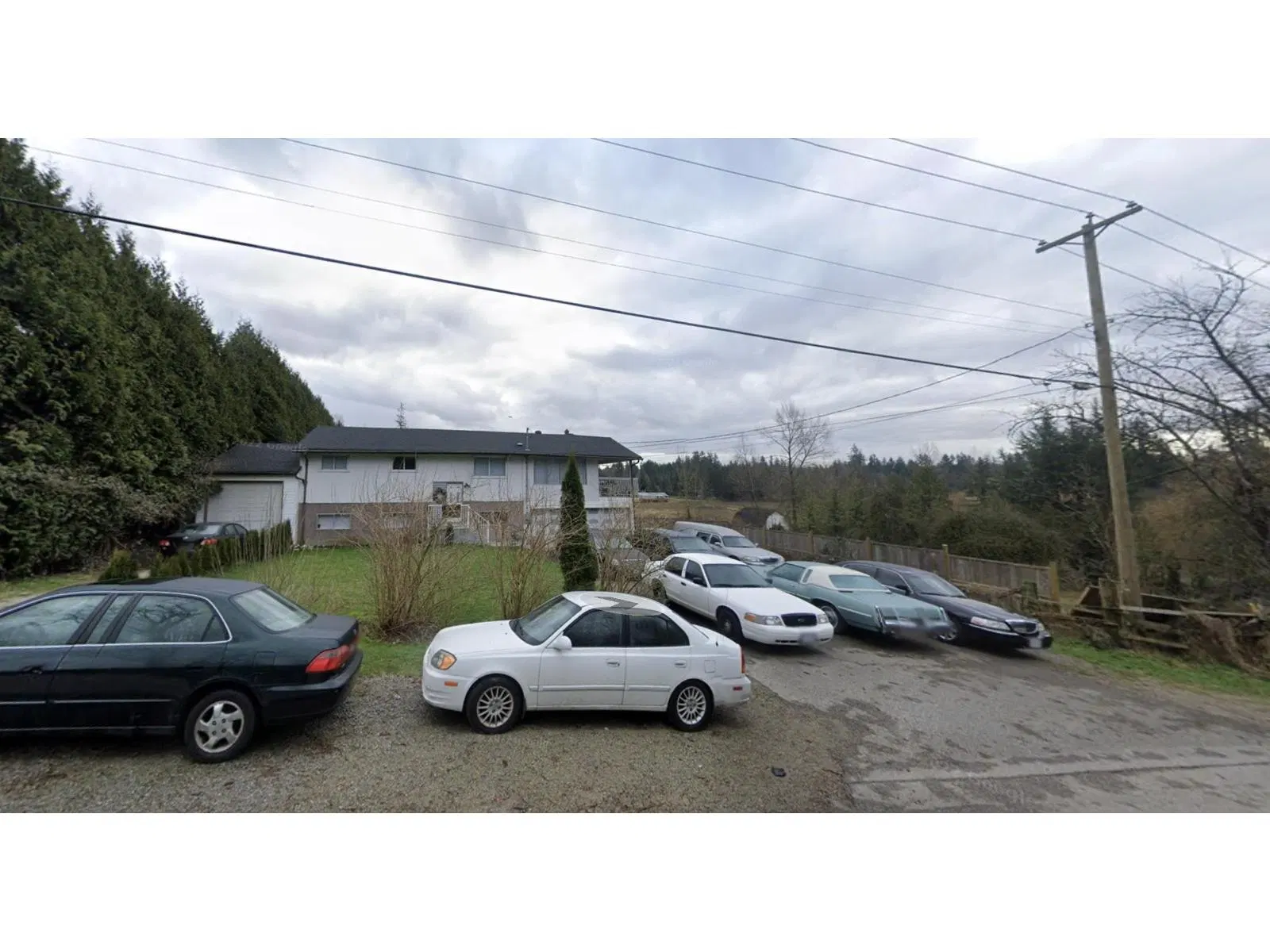 Photo 4 of 20 at 9072 187TH Street