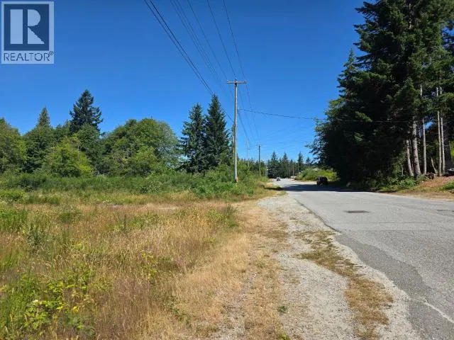 Photo 4 of 9 at Powell River