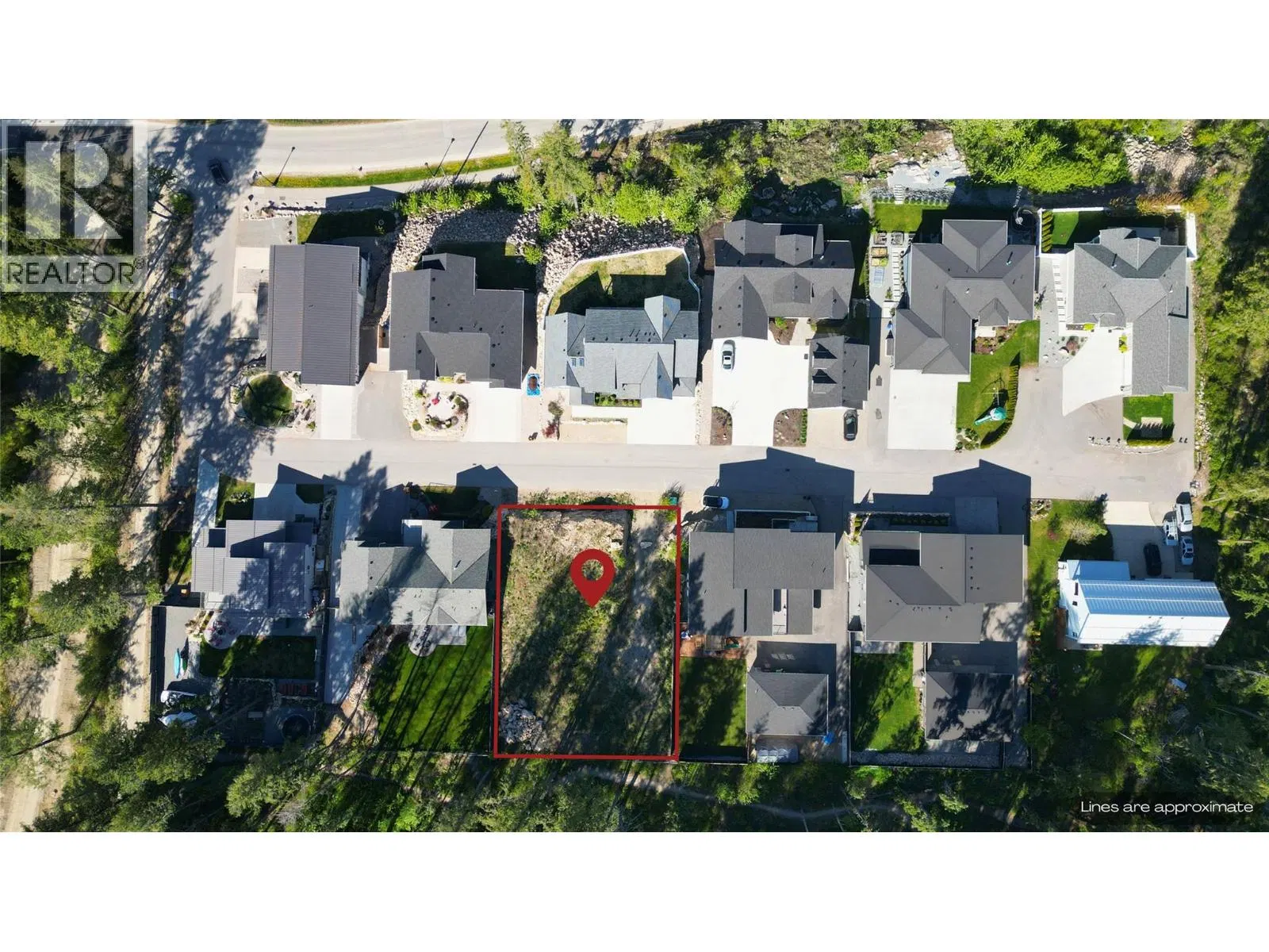 Photo 2 of 8 at #5 – 3820 20 Street